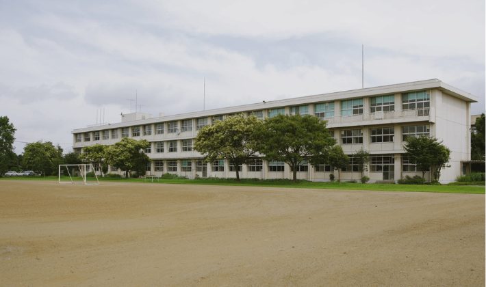 すしらーめんりく　学校　値段　価格